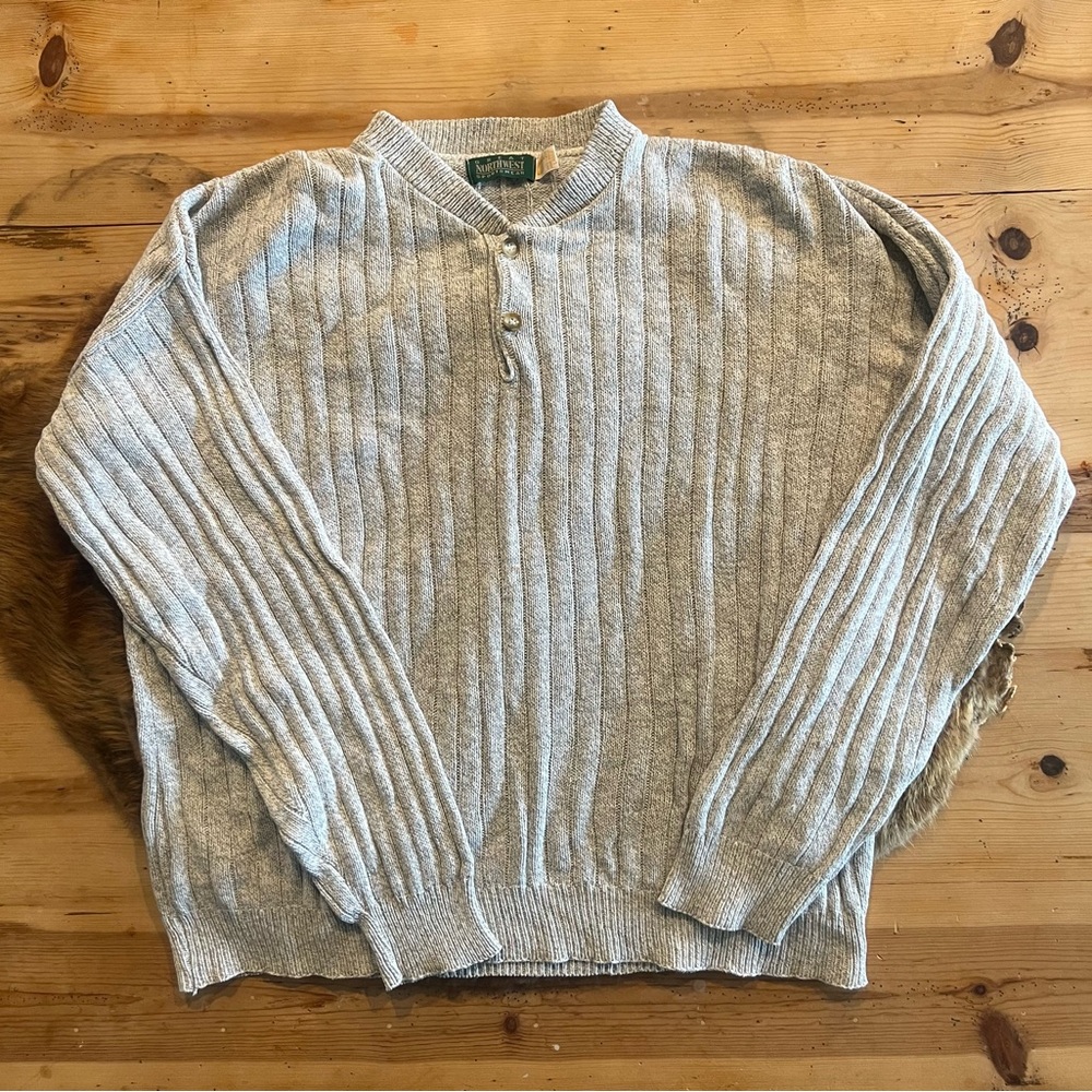 Great Northwest Outfitters Light Gray Men's Crewneck Sweater